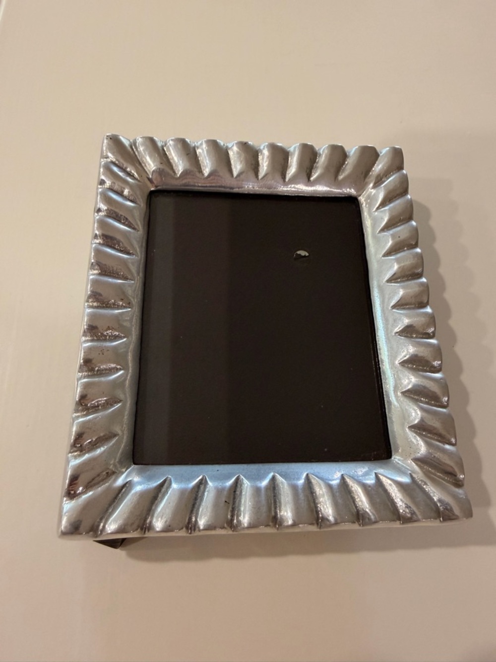 Vintage metal photo frame -  Silver Textured